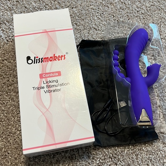 In Pkg 3 in 1 Ultimate Women’s Color Changing Massager for Health and Wellness - Picture 5 of 5